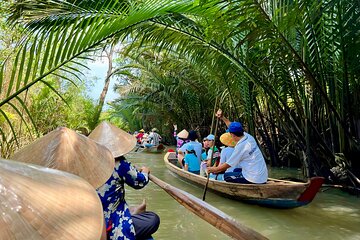 Full Day Guided Mekong Delta Day Tour in Vietnam (Multilingual)