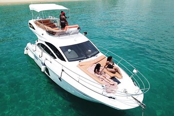 Private Boat in Los Cabos