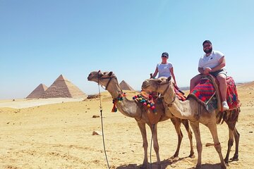 Full day tour to Giza, Saqqara, Memphis and Dahshor with Egyptian Lunch