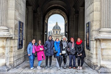 Historical Walking Tour through the Heart of Paris