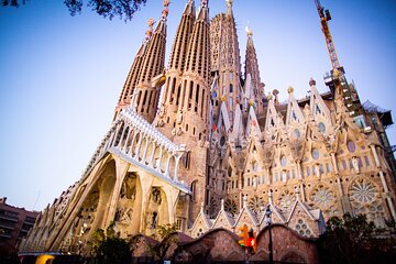 Exclusive Gaudi Segway Guided Tour Architectural Marvels