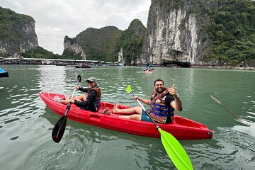 Highlight Ha Long Bay 6 hours on Luxury Cruise 