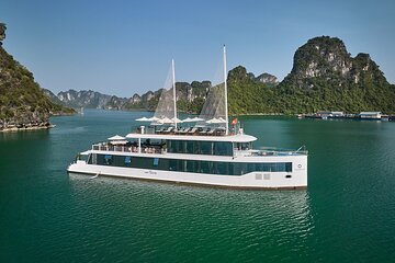 1 Day Halong and Lan Ha Bay Jade Sails Cruise from Hanoi