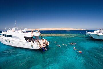 Hurghada Snorkeling Luxury Boat Trip With BBQ Lunch