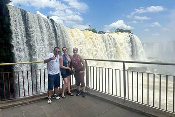 Excursion to Iguaçu Falls, Parque das Aves and Usina Itaipu