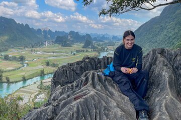 2 Days Motorbike Tour Ban Gioc Waterfall & Mt. Angel Eye Hike