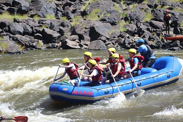 Full Day: Zambezi Whitewater Rafting 1-25