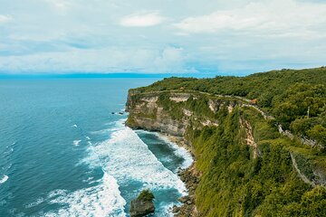 South Bali Beach Tour, Uluwatu Sunset Kecak Fire Dance & Seafood Barbeque Dinner