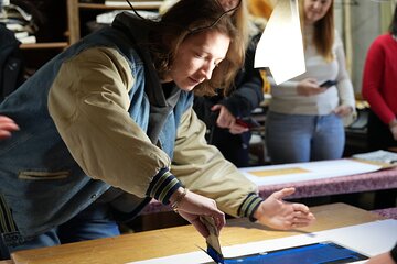 Samurai Experience in Tokyo: Sword Training and Edo Indigo Dyeing