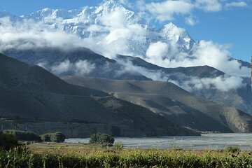 Luxury trip to Lower Mustang