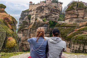  Meteora Full-Day Trip with Guide on Luxury Bus From Athens
