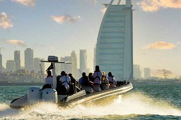 Atlantis & Burj Al Arab Black Boat Tour - Dubai