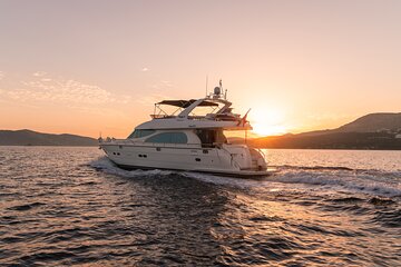 Private Yacht Tour Blue Lagoon with Snorkelling from Split