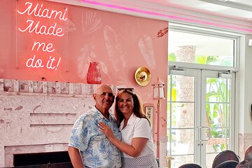 Miami Art Deco, Glamour, Vice & Secrets with Tropical Cocktail