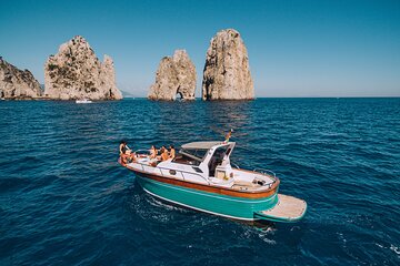 Full Day Boat Tour to Capri from Naples - Shared