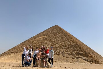  Giza Pyramids,Memphis,Sakkara private tour