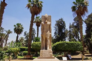 Day Tour to Memphis Sakkara & Dahshur Pyramids