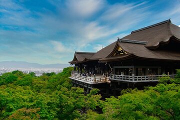 Kyoto Heritage Path - Fushimi Inari's Mystery to Kiyomizu Temple