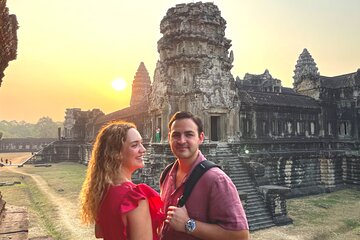 Sunrise in Angkor and Banteay Srei Private Tour 