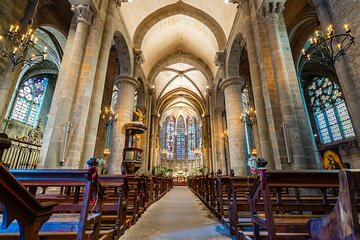 A Self-Guided Tour of Carcassonne’s Ancient Basilica