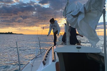 Private Sunset Sailing in Hamlin Beach