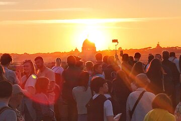 Sunset/By Night Private Tour of Rome by Golf Cart Gelato or Wine