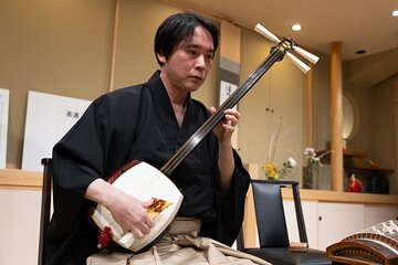 Japanese traditional music show created by Shamisen