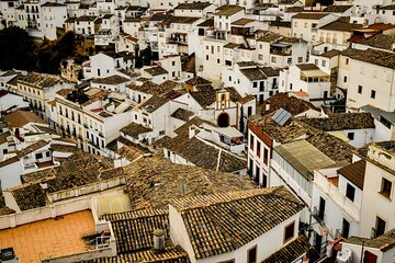  Private Half Day Tour with stop in Setenil from Seville to Ronda