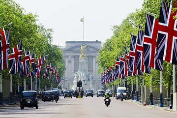London: Buckingham Palace & Big Ben (& Westminster Abbey entry) 