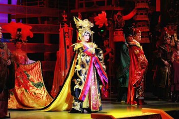 Evening Tour: Xi'an Tang Dynasty Music and Dance Show and Dumpling Banquet