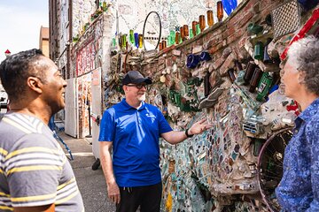 Philadelphia Public Art Tour with Magic Gardens