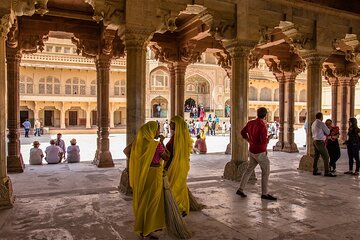 4 Days Golden Triangle Tour With Guide & Transport : From Delhi
