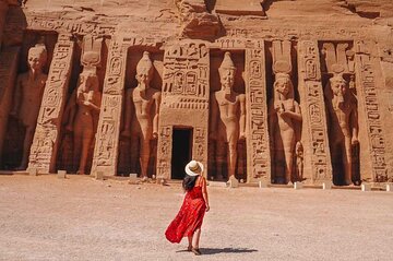 Private Transfer From Aswan to Abu Simbel Temple 