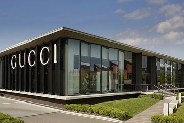 Private Shopping Tour in Tuscany: The Mall