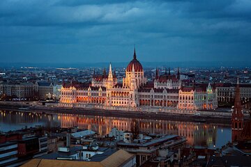 Private transfer from Prague to Budapest with a Sightseeing stop in Bratislava