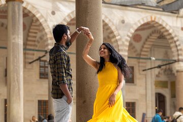 Private Photoshoot at Hagia Sophia and Blue Mosque in Istanbul