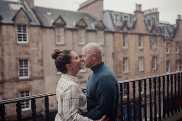 Edinburgh: Romantic Couples Photoshoot