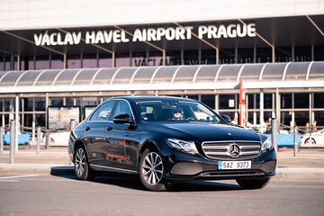 Private Departure Transfer: Prague Airport