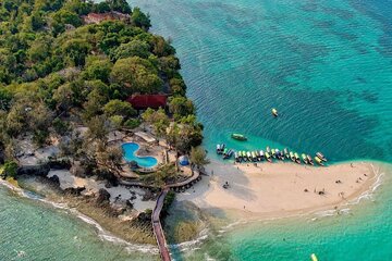 Private Tour to Zanzibar Prison Island and Spice Farm