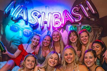 Nashville Bar Crawl with Express Entry and Drink Discount