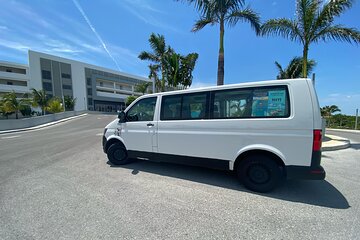 Private Airport Transfer to Cancun Hotel Zone