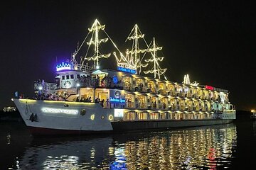 Cruise Dinner On Saigon River