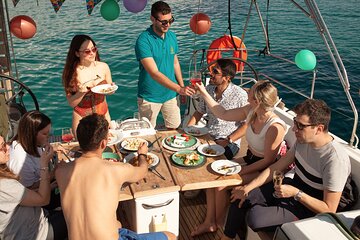 Athens Private Morning Sailing Cruise with Greek Gastronomy