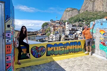 Favela Jeep Tour to Rocinha and Capoeira with Local Culture