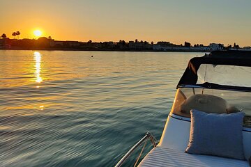 Cagliari: Sunset Cruise with Prosecco