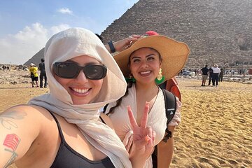 Private tour to Giza Pyramids, Lunch, Camel Ride & Shopping tour