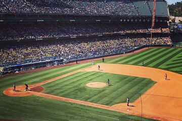 Los Angeles Dodgers Game with Japanese Speaking Concierge