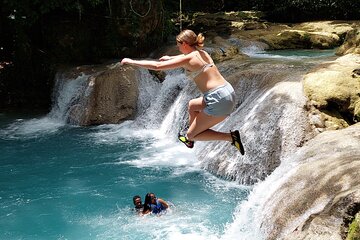 Blue Hole and River Tubing, The Most Fun and Relaxing Excursions.