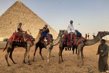 All Inclusive Private Half Tour to Giza Pyramids Camel Ride Lunch Entrance fees