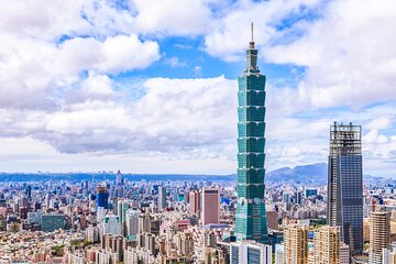 Private Car: 8 Hour Highly Customized Taipei City Exploration!